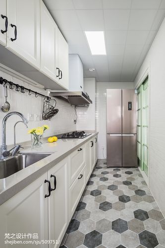 2018面積101平美式三居廚房裝修實景圖片大全餐廳櫥柜美式經典廚房